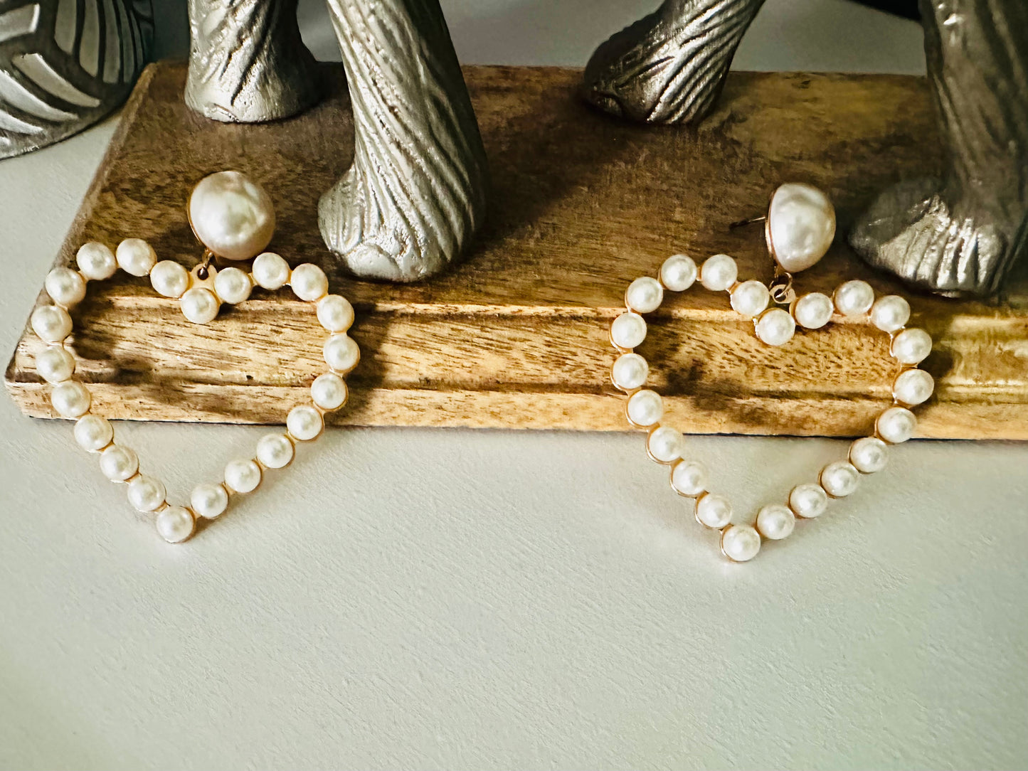 Pearl Elegance Hoop Earrings