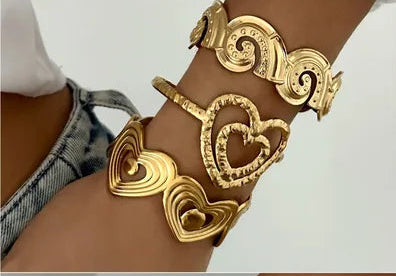 Geometric Heart Bracelet "Gold"