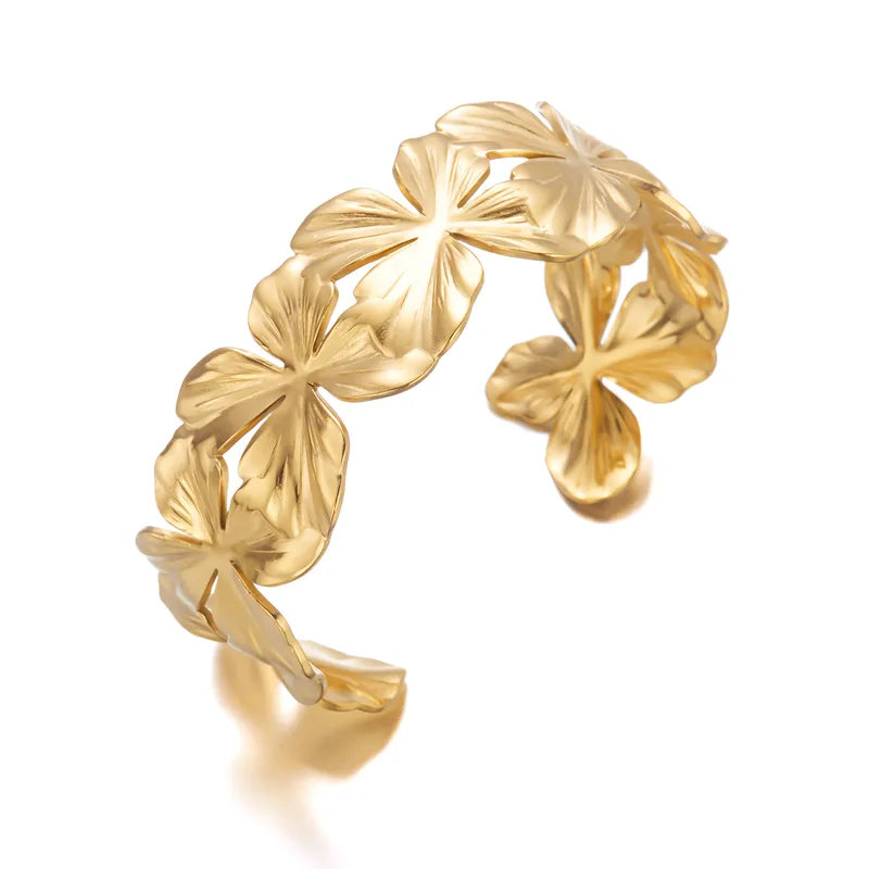 Elegant Flower Bangle Bracelet